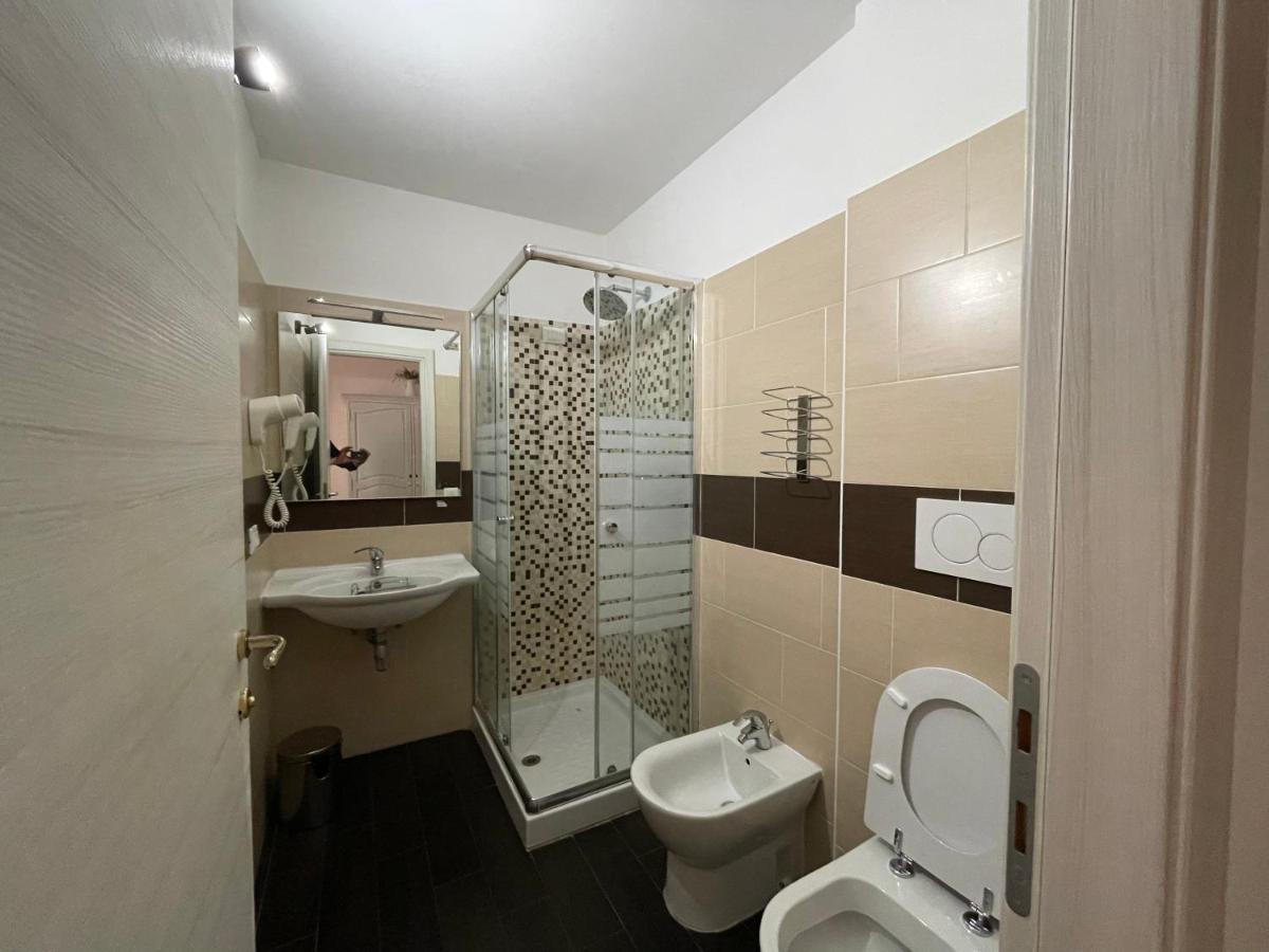 Ad Cavour Luxury Rooms - By Ad Roma Luaran gambar