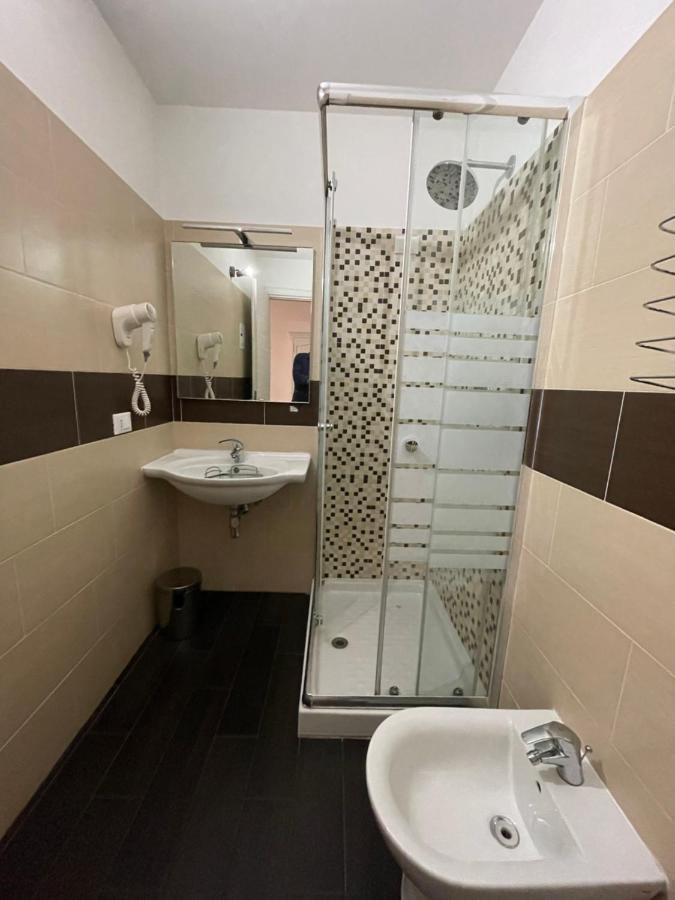 Ad Cavour Luxury Rooms - By Ad Roma Luaran gambar