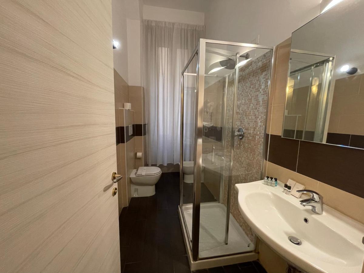 Ad Cavour Luxury Rooms - By Ad Roma Luaran gambar