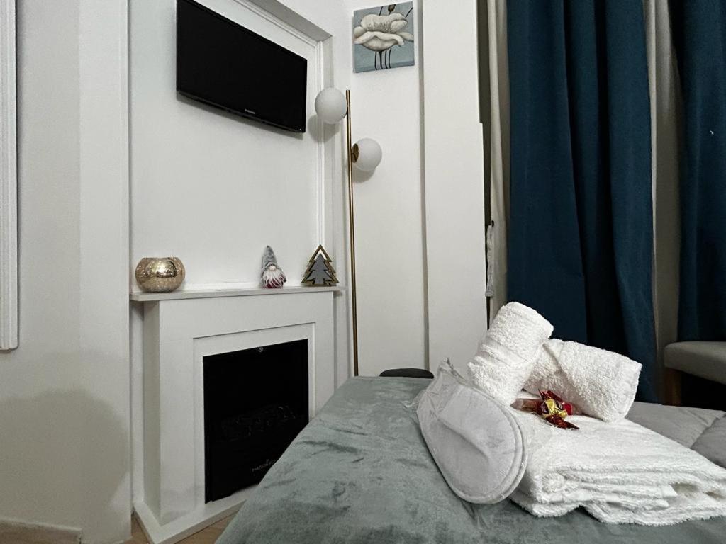 Ad Cavour Luxury Rooms - By Ad Roma Bilik gambar