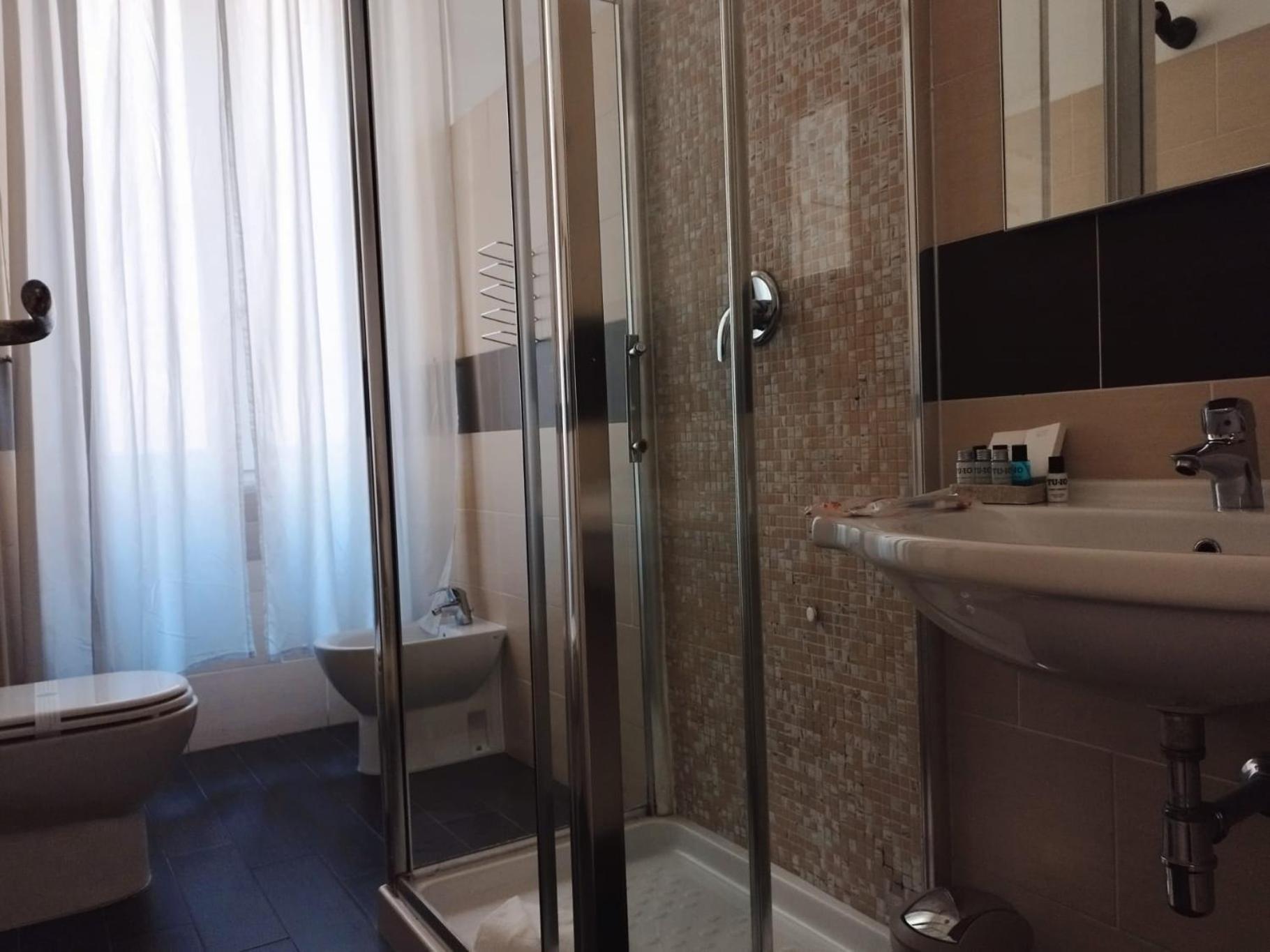 Ad Cavour Luxury Rooms - By Ad Roma Bilik gambar