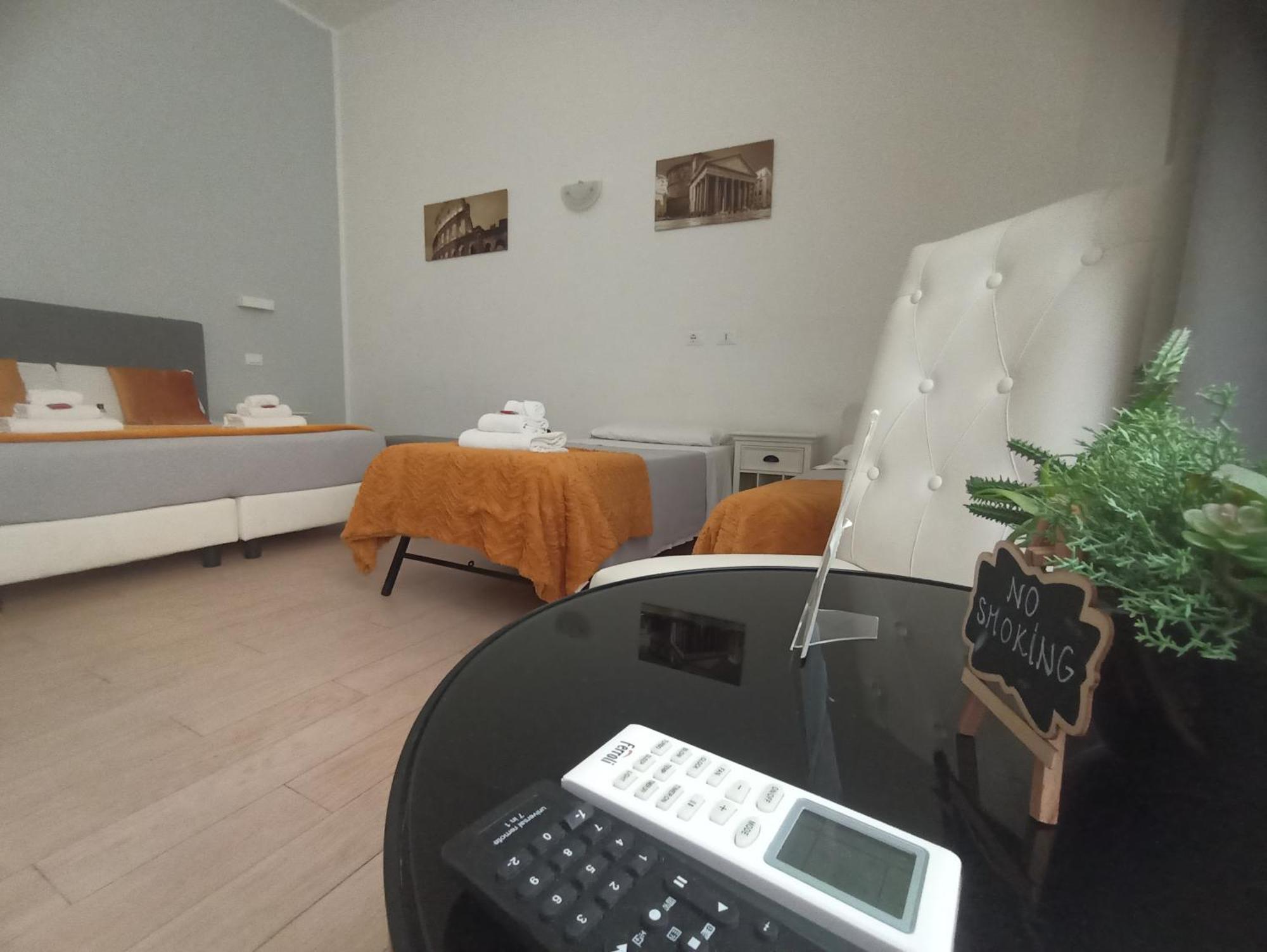 Ad Cavour Luxury Rooms - By Ad Roma Bilik gambar